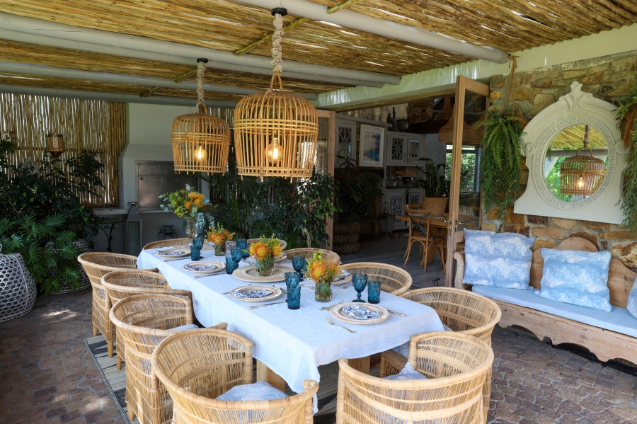 6 Bedroom Property for Sale in Chapman